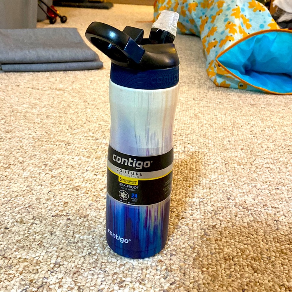 Contigo 20 oz leak proof water bottle insulated silver blue never used